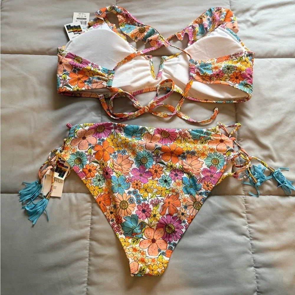 Time and Tru Floral Bikini Set 2X/Medium